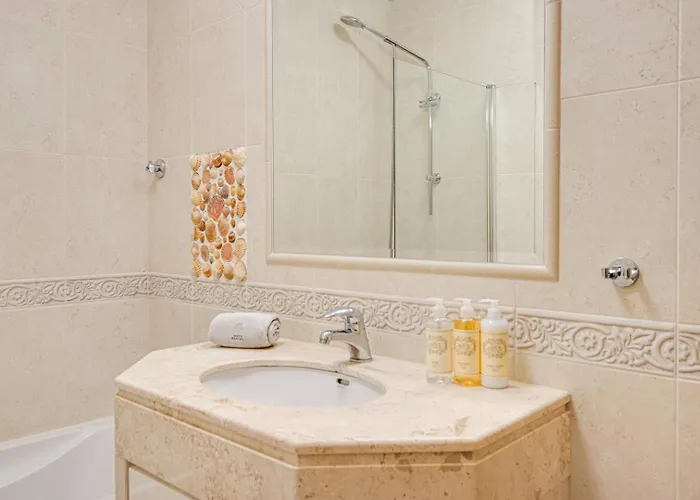 Apartment Cozy 5min Ocean View Ac Wi Fi